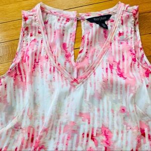 White House Black Market Pink White and Gray Shell Size Small